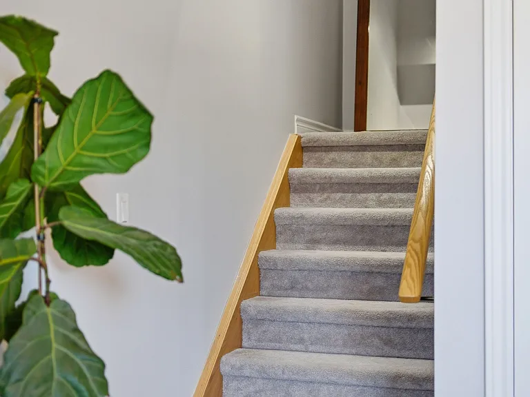 430 Lonsberry Dr #109 — Photo 4