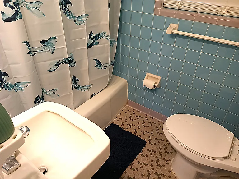 1052 Myrtle Ln — Photo 13