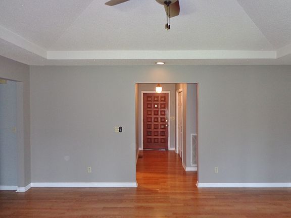 5th image of 113 Pattiwood Dr