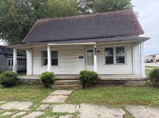 309 B St NE, Linton, IN 47441