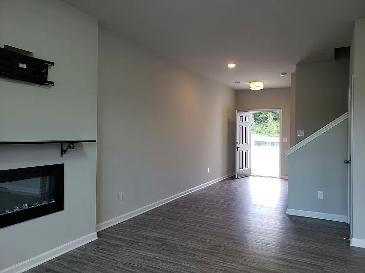138 Millers Ln — Photo 11