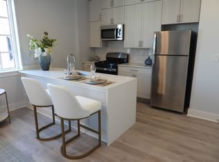 532 Mulberry St #1, Newark, NJ 07114