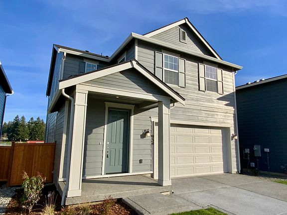 2nd image of 934 Burwood St SE