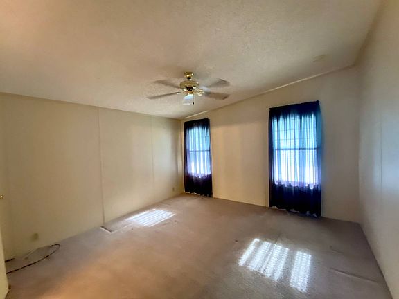 5th image of 234 Taho Cir
