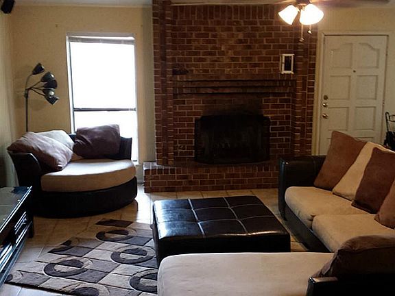 Another view of the living room. Room is pre-wired for surround sound.