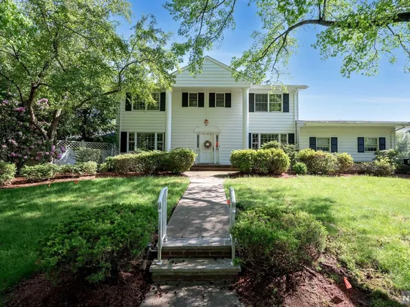 280 Springfield Ave, Paramus, NJ 07652