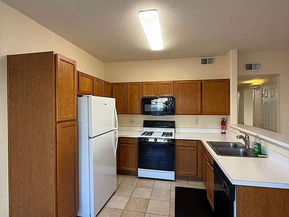 5th image of 9913 E Carolina Cir APT 104