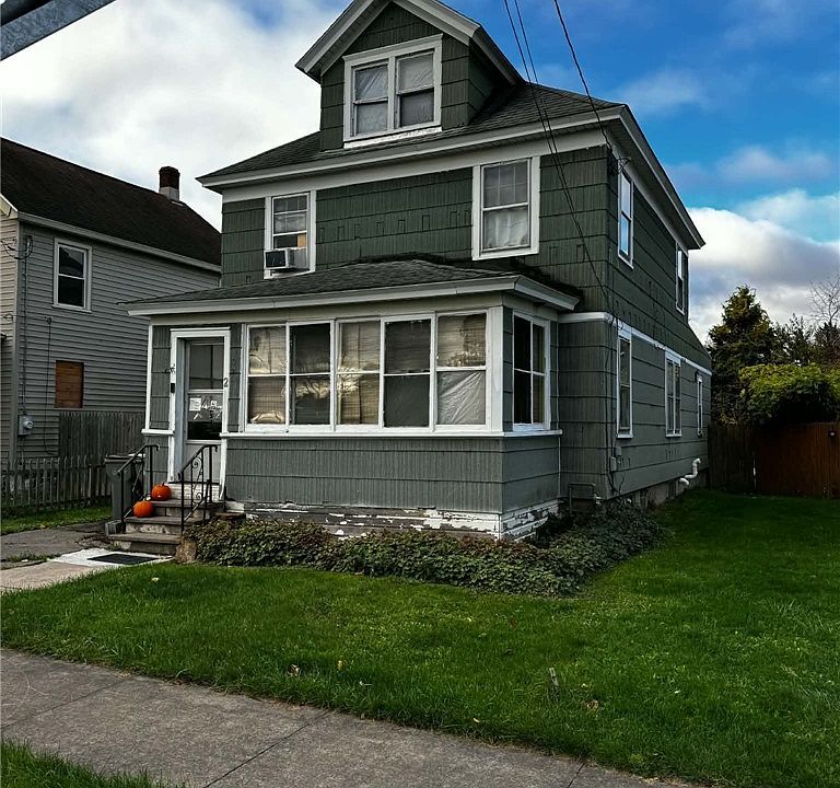 1st image of 2 Race St