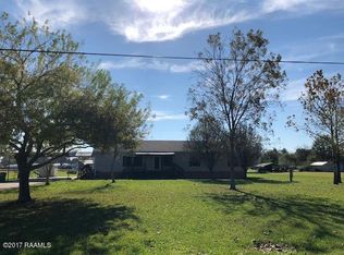 1060 Barras Rd, Saint Martinville, LA 70582