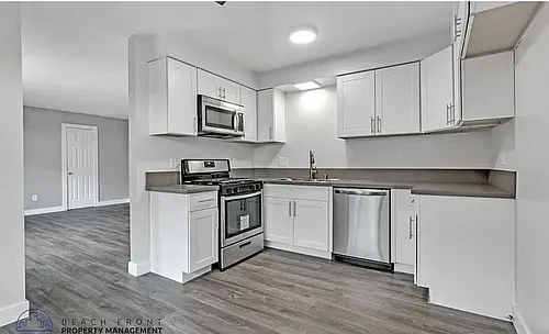 Floor plan 3 Bed 2 Bath - 23330 Arlington