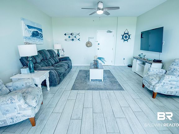 4th image of 2737 State Highway 180 APT 1101
