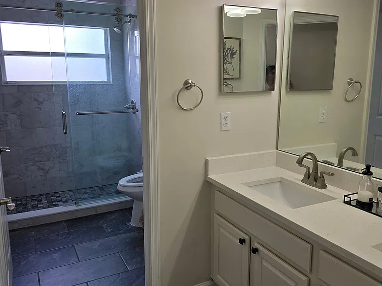 1652 Redstone Ct — Photo 46