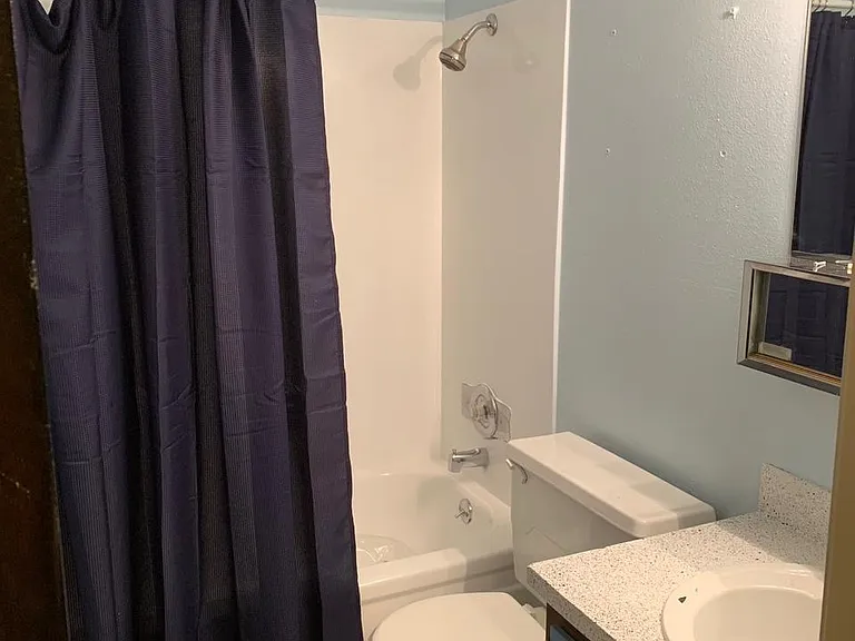 2811 W Olive St — Photo 11