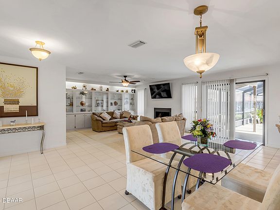 5th image of 3103 Royal Palm Dr