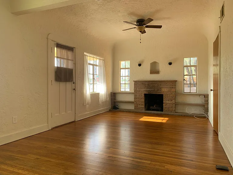1001 N Catalina Ave — Photo 5