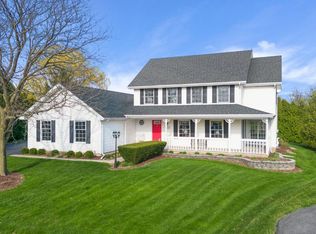 1355 Tyler Ct, Crown Point, IN 46307