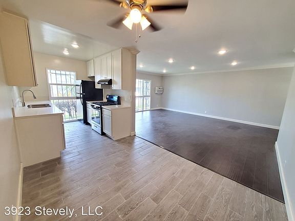5th image of 3923 Stevely Ave APT 8