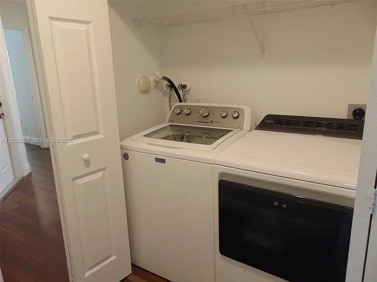 624 Vista Meadows Dr — Photo 20