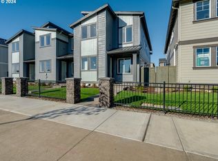 7851 SE Vermont St, Hillsboro, OR 97123