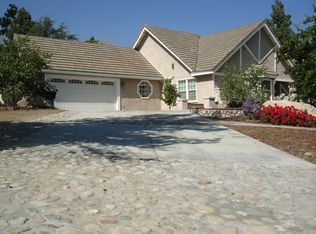 2496 Prospect Dr, Upland, CA 91784