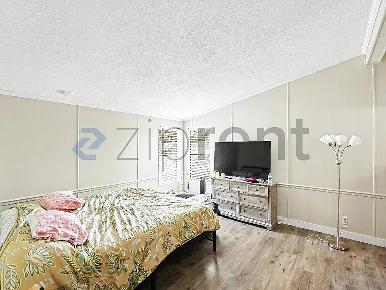 33105 Santiago Rd #21 — Photo 22
