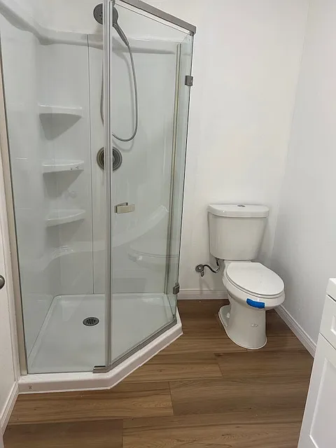 610 E I St — Photo 2