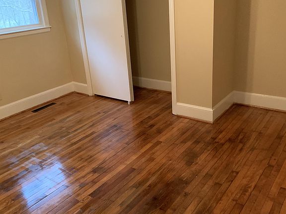 4th image of 523 Pine Ave