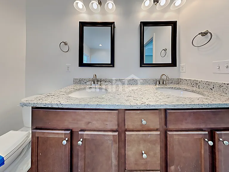 9675 Spencer Woods Rd — Photo 11