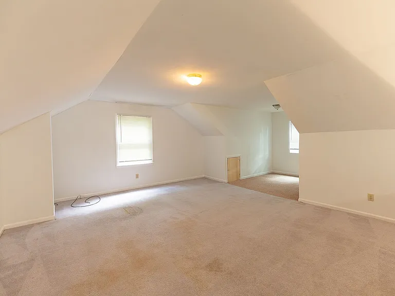 4916 Gold Crest Dr — Photo 35