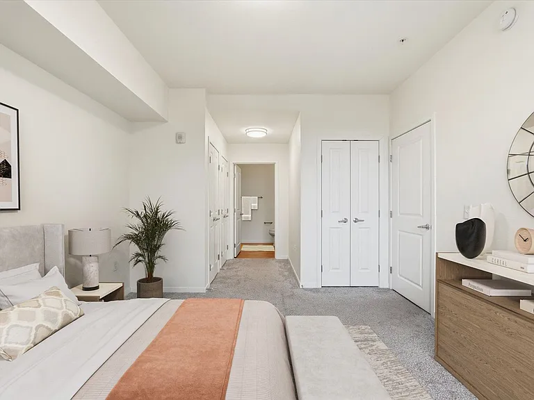 Grand Central Flats — Photo 21