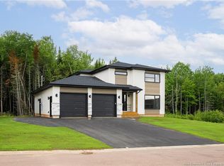 198 Ripplewood Rd, Moncton, NB E1A2A7