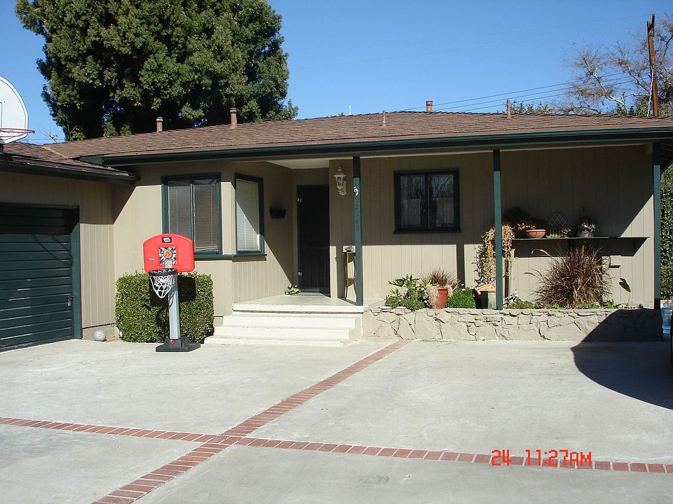 "Woodland Hills Gem"