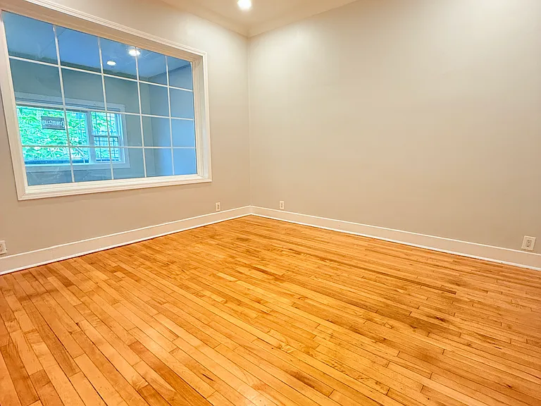 3255 N Kenneth Ave #H — Photo 9