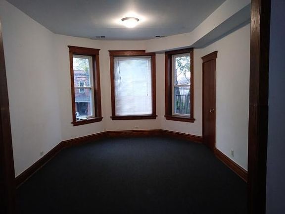 3rd image of 1755 N Karlov Ave APT 2