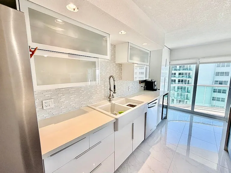 3410 Galt Ocean Dr #2008N — Photo 4