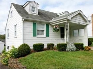 109 Grable Ln, Jeannette, PA 15644