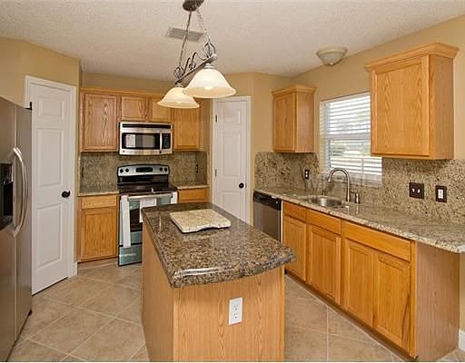 3rd image of 2300 Newmark Dr
