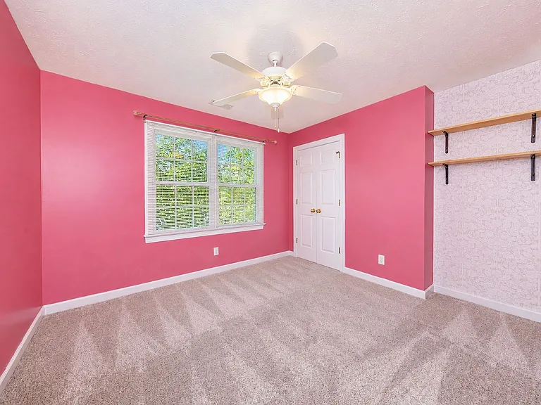 3948 Penzance Pl — Photo 12