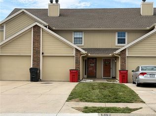 519 NE 6th St APT B, Blue Springs, MO 64014