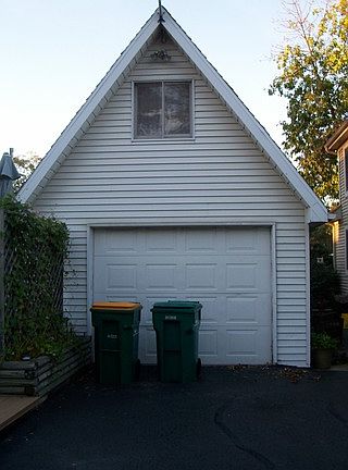 4th image of 130 Oakwood Ave