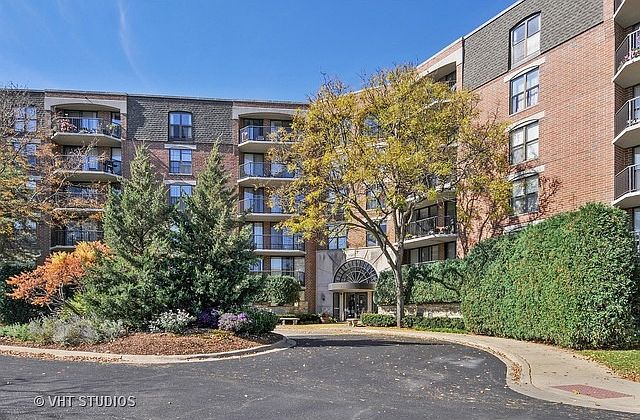 1st image of 511 Aurora Ave Unit 613