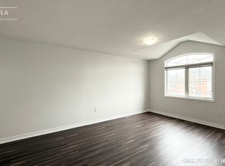 52 Wannamaker Cres #1, Cambridge, ON N3E0C5