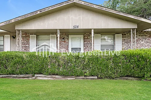 524 Sandy St Photo 1