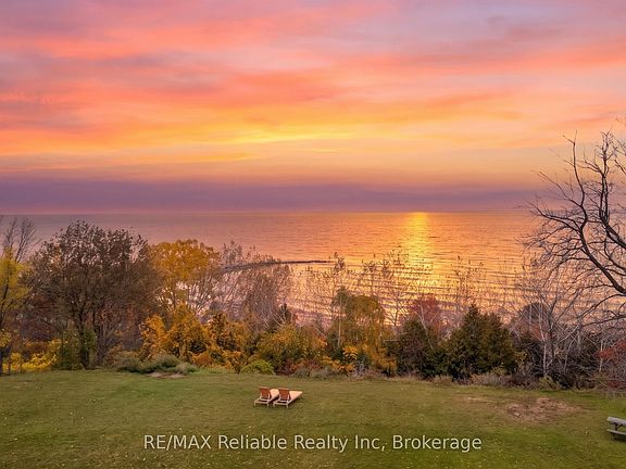 2nd image of 306 Lakeside Dr