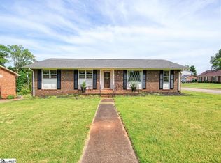 601 Andre Ln, Spartanburg, SC 29301