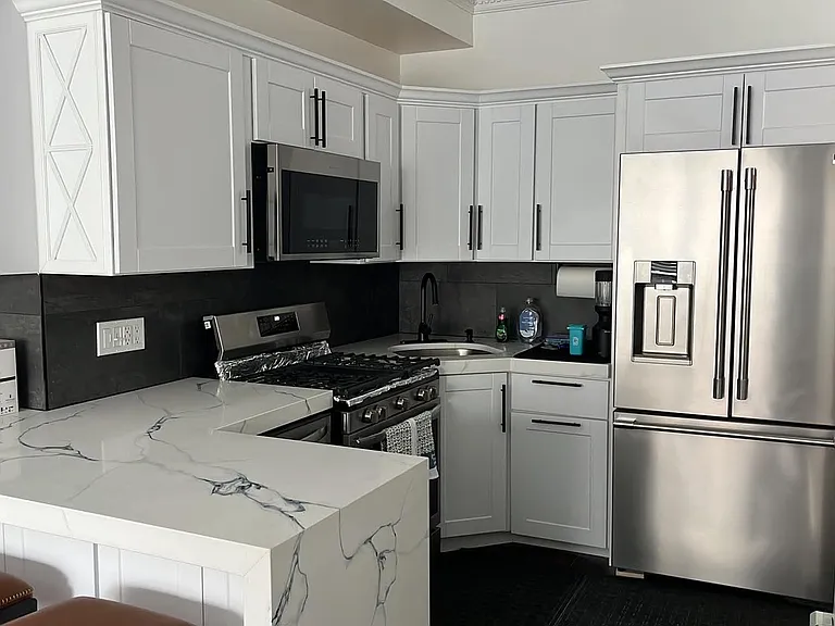 64 Cottage St #2 — Photo 16