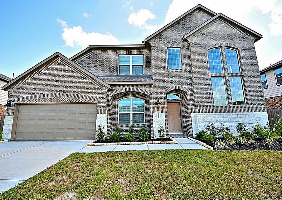 1st image of 28914 Grand Teton Ct