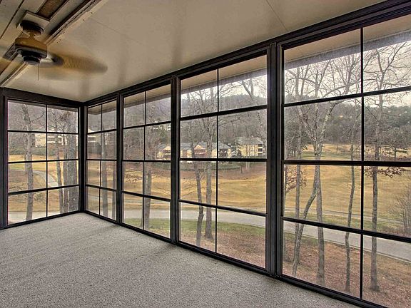 2nd image of 251 Shakespeare Dr Unit 327