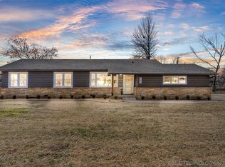 7386 E 25th Pl, Tulsa, OK 74129