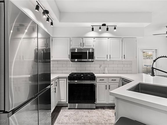 3rd image of 358 Sunward Dr #0
